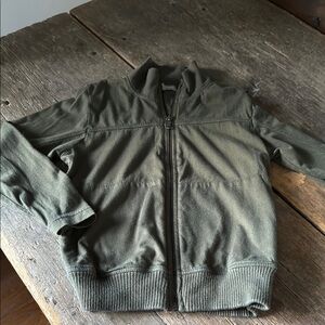 James Perse 4T zip up sweatshirt in army green 🌲🖤